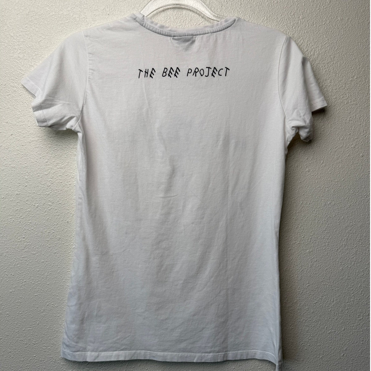 Premium Women White Bee Graphic Tee Women's S