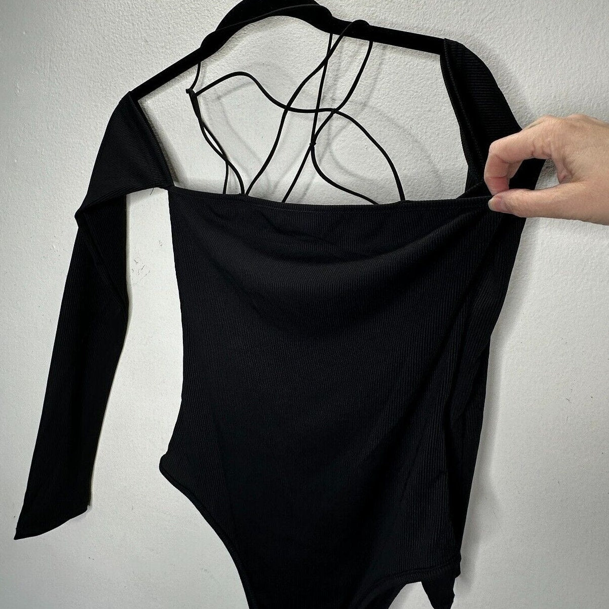 Black Bandeau Style Attached Arm Sleeve Criss Cross Back Bodysuit Snap Close M