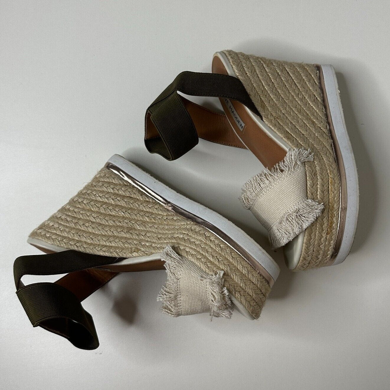 Steve Madden Venus Wedge Beige Fringed Canvas Green Ankle Espadrille Wedges 5.5