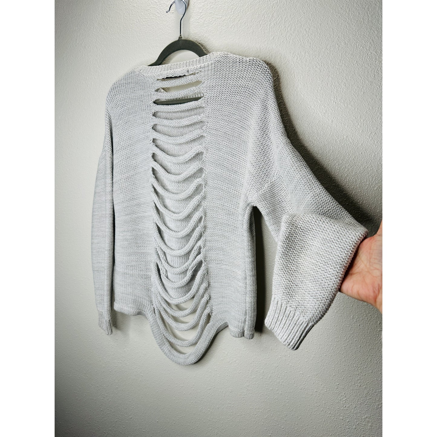 Stitches & Stripes Light Gray Crew Neck Distressed Back Sweater XL