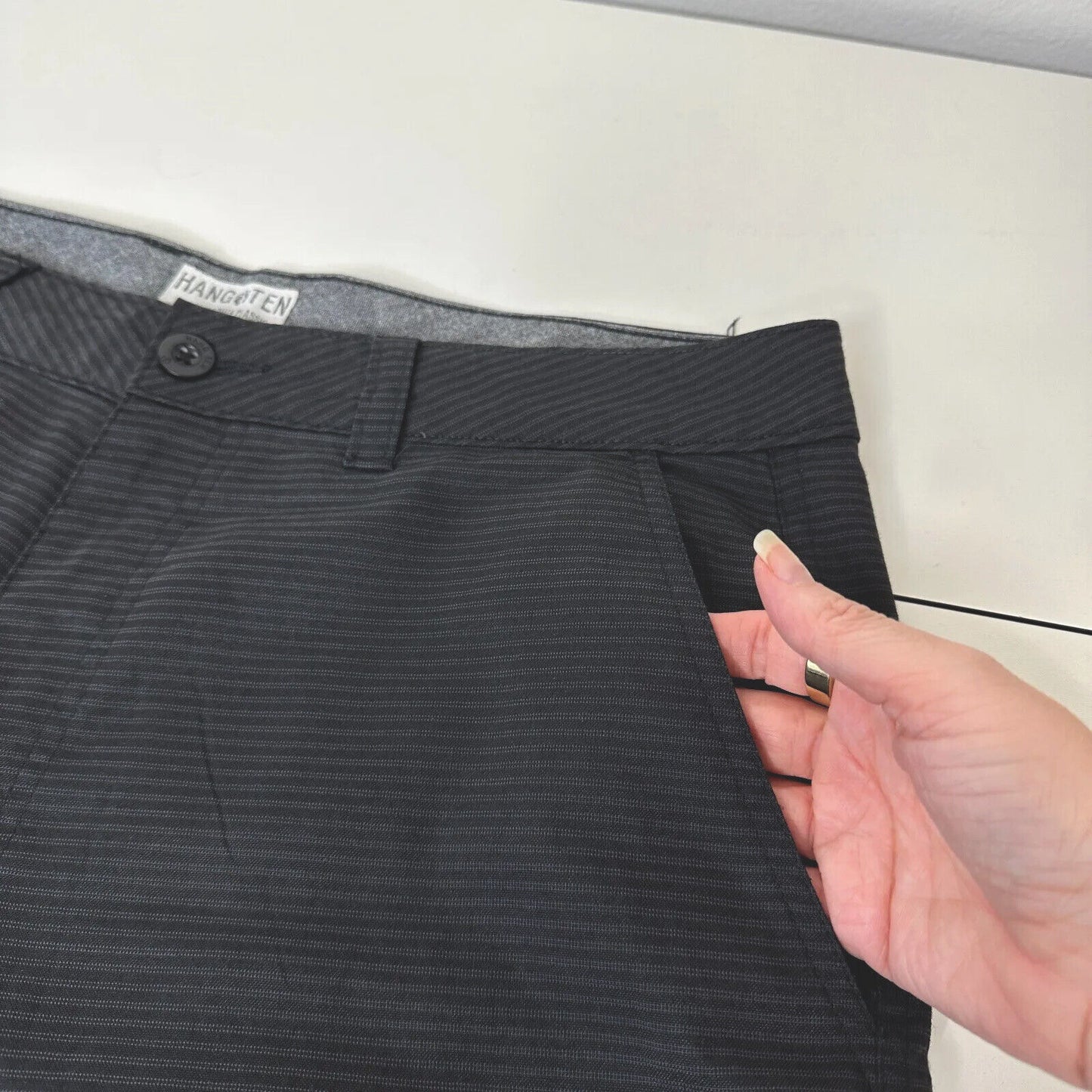 Hang 10 Black-Gray Daybreak Hybrid 21" Everyday Short Back Pocket Stretch 34