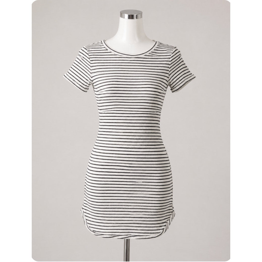 Forever 21 White & Black Striped Stretchy Short Sleeve T Shirt Bodycon Dress M