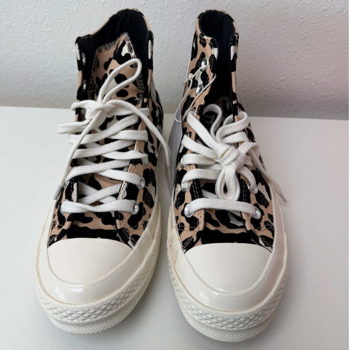 NIB Converse Chuck 70 Hi Leopard Print High Top Sneakers Women's US 7.5