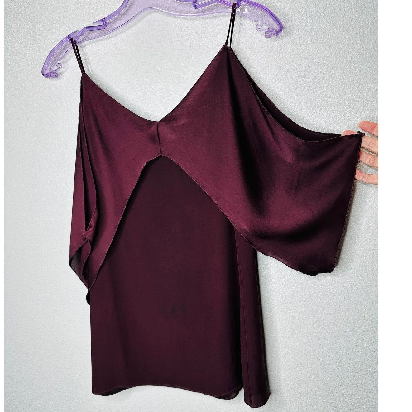 Bailey 44 Kate Burgundy Cold Shoulder Strappy V-Neck Blouse S