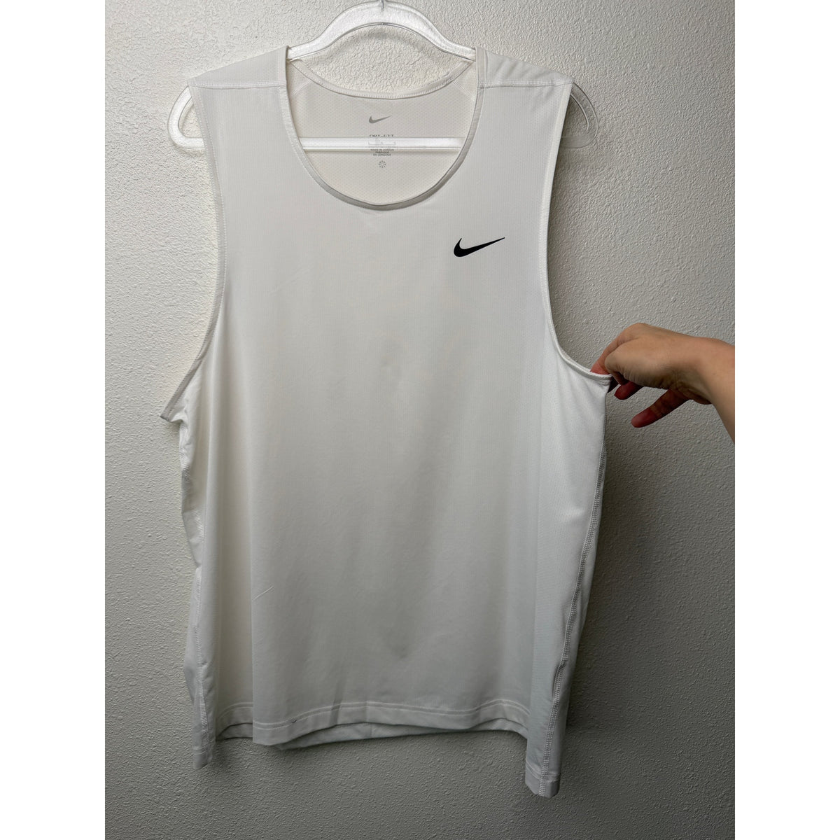 Nike Dri-FIT White Training Tank Men L
