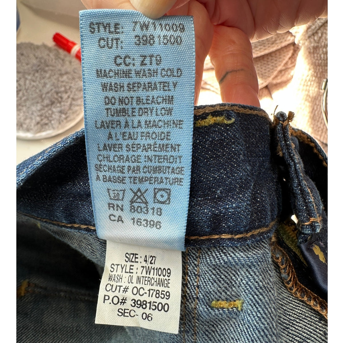Lucky Brand Y2K Low Rise Dark Medium Wash Cargo Jeans Size 4/27