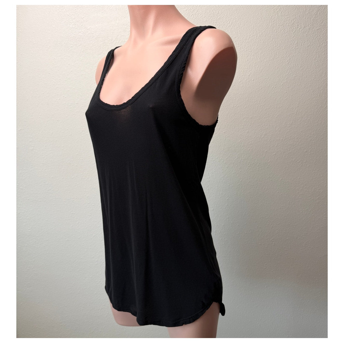 James Perse Black Longline Scoop Neck Tank Top Size 1