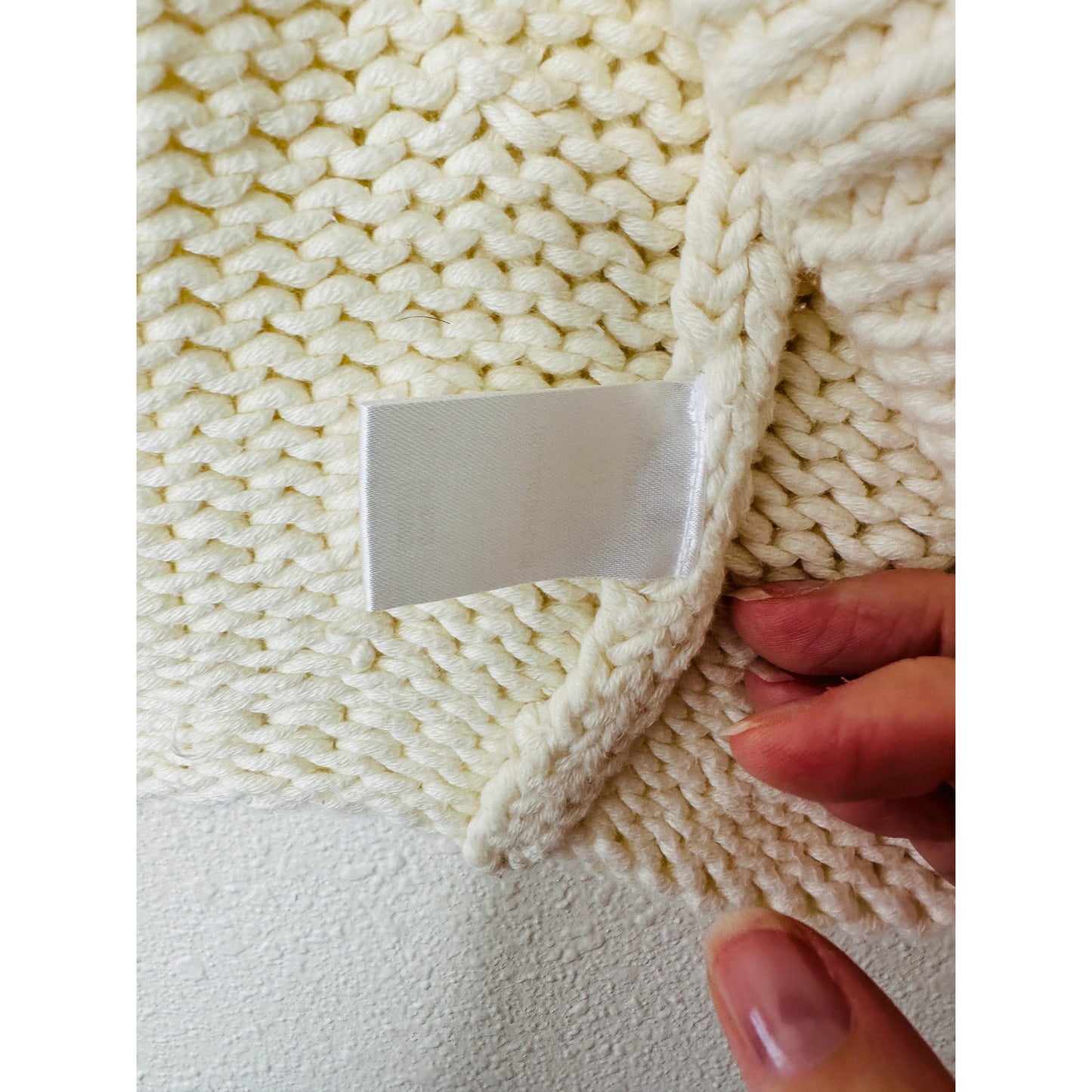 Theory Ivory Cream Chunky Knit Cropped Sweater Vest Small