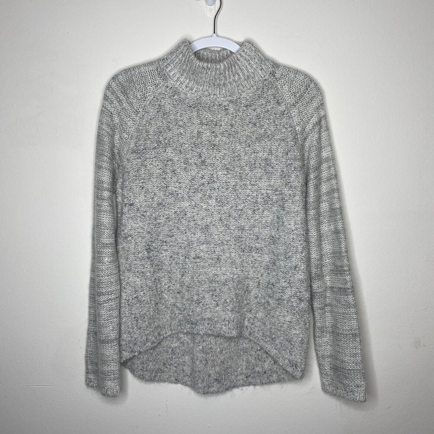 John + Jenn White & Gray Marled High-Low Long Sleeve Mock Turtle Neck Sweater SP