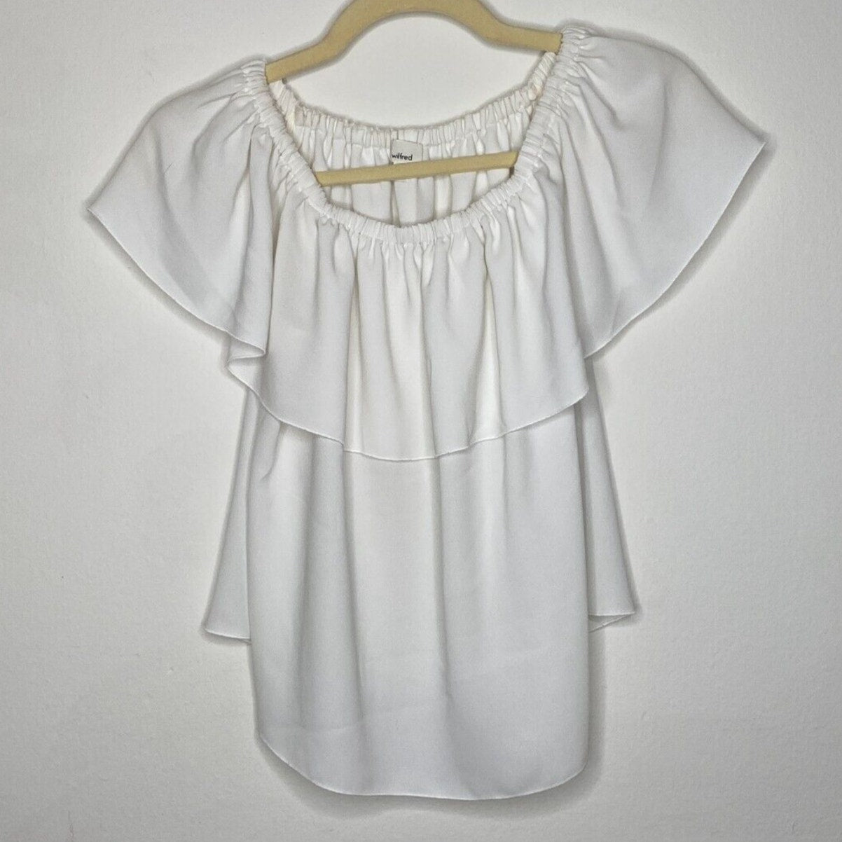 Aritzia Wilfred Silk Promener Off Shoulder Flowy Ruffle Blouse Off White Small