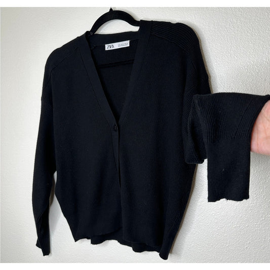 Zara Black Ribbed V-Neck Front Button Long Sleeve Cardigan Sweater S
