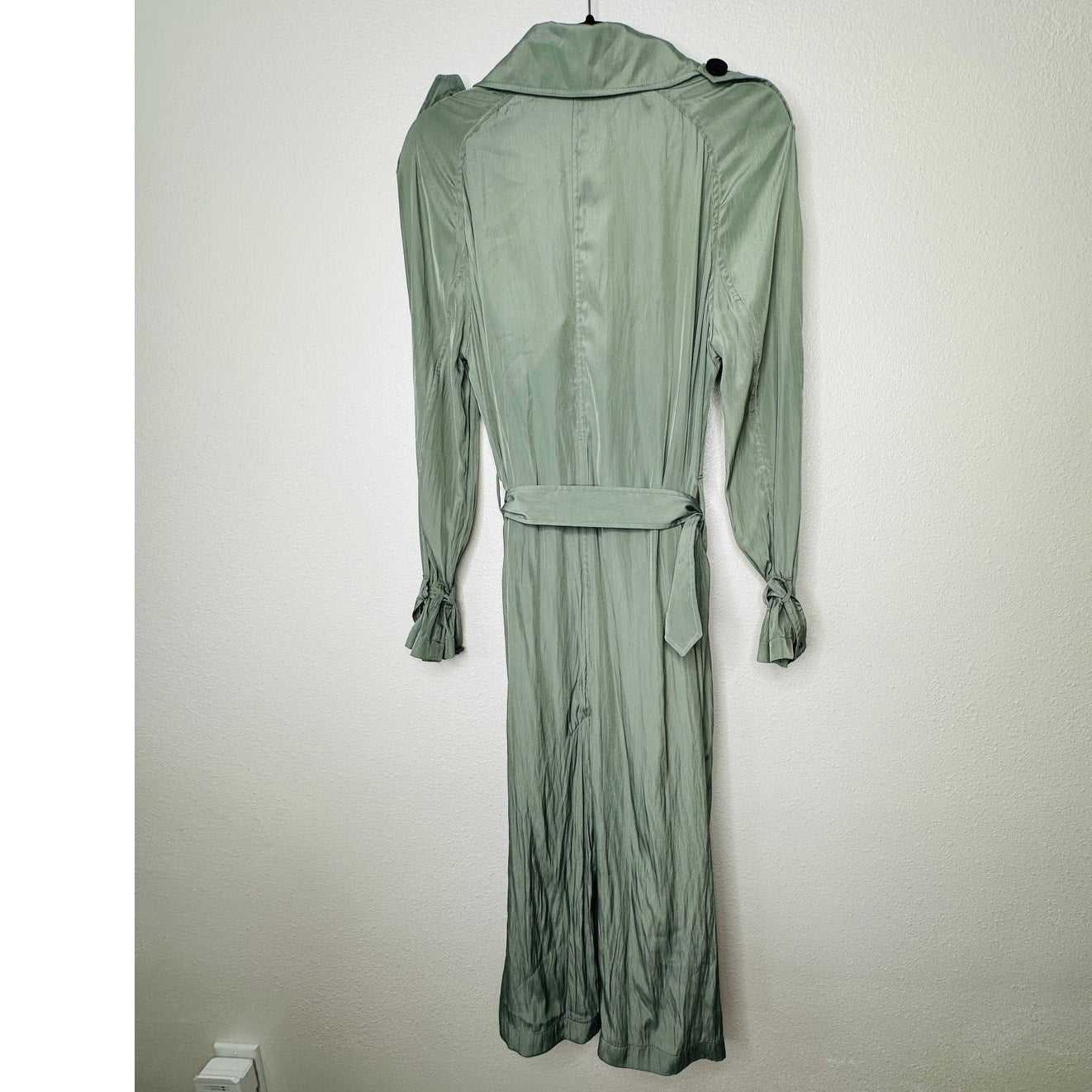 BCBGMaxazria Sage Green Ultra Thin Wide Notch Lapels Wrist Ties & Belt Jacket S