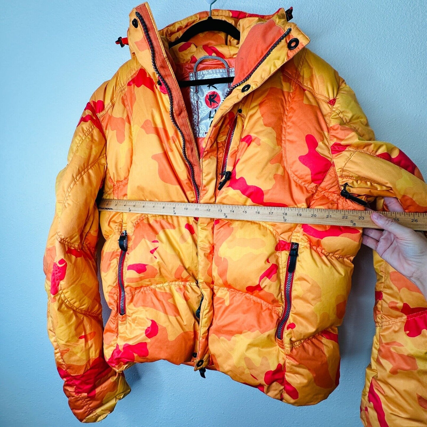 Kru St. Moritz Yellow Pink Orange Camo Front Button Zip Long Sleeve Hood Jacket