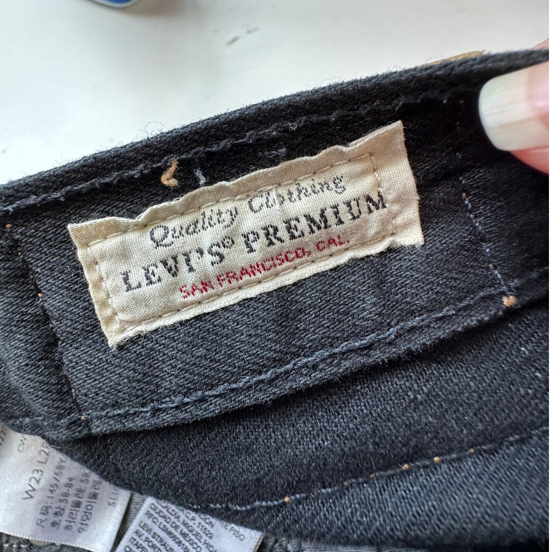 Levis 501 Original Fit Black Button Fly Straight Leg Jeans 23 x 28