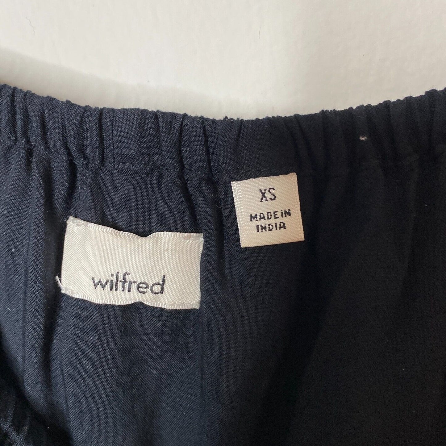 Aritzia Wilfred Hollande Black Off Shoulder Crochet Ruffle Crop Boho Blouse XS