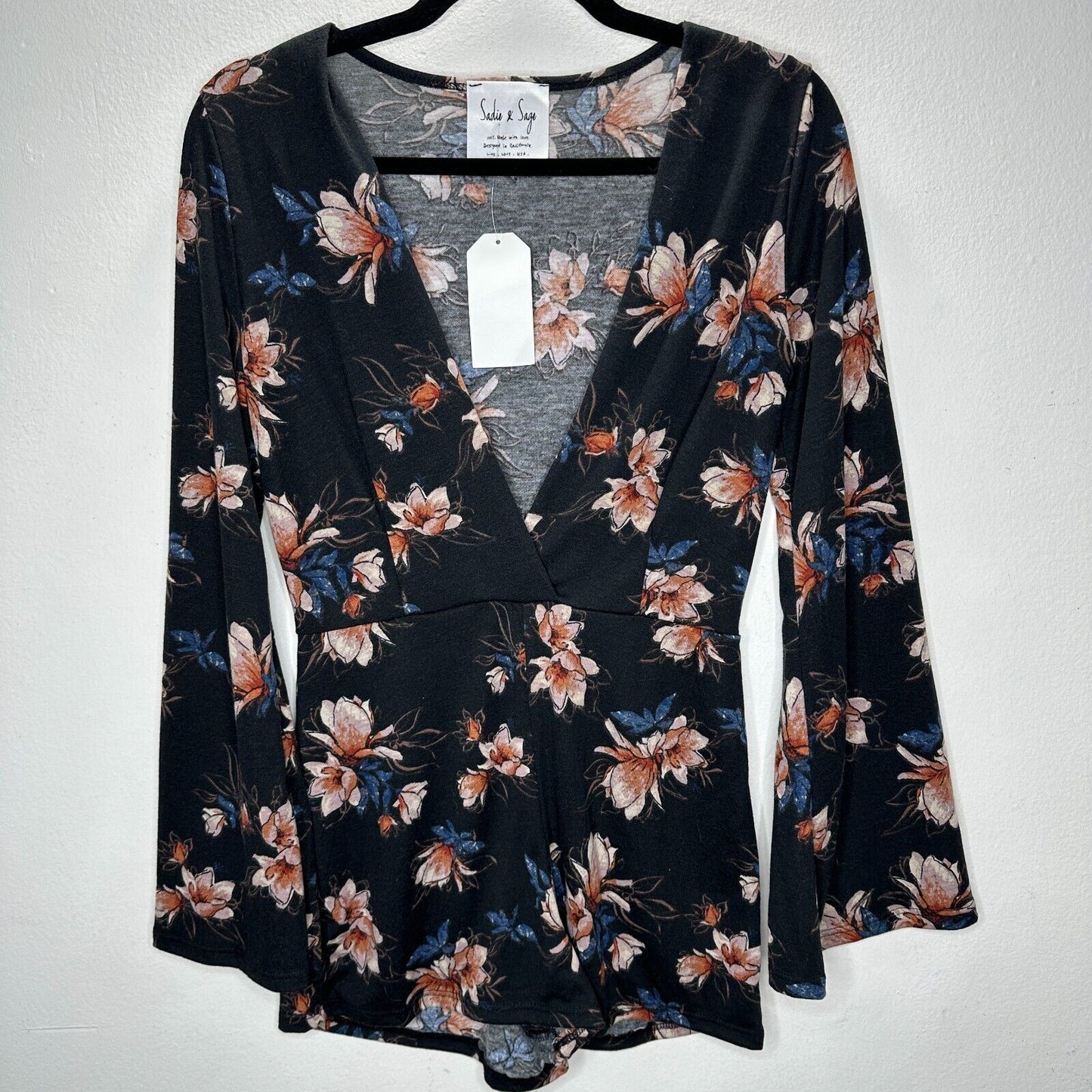 NWT Sadie & Sage Black With Peach Blue Floral Long Bell Sleeve Deep-V Romper S