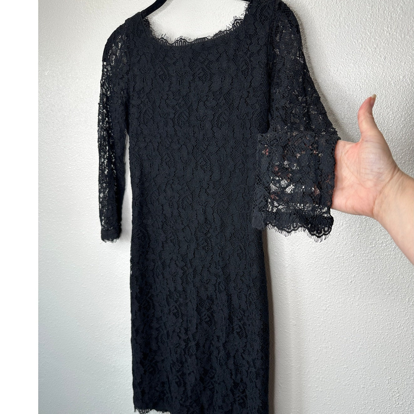 Diane von Furstenberg Black Zarita Stretch Lace Shift Dress 4