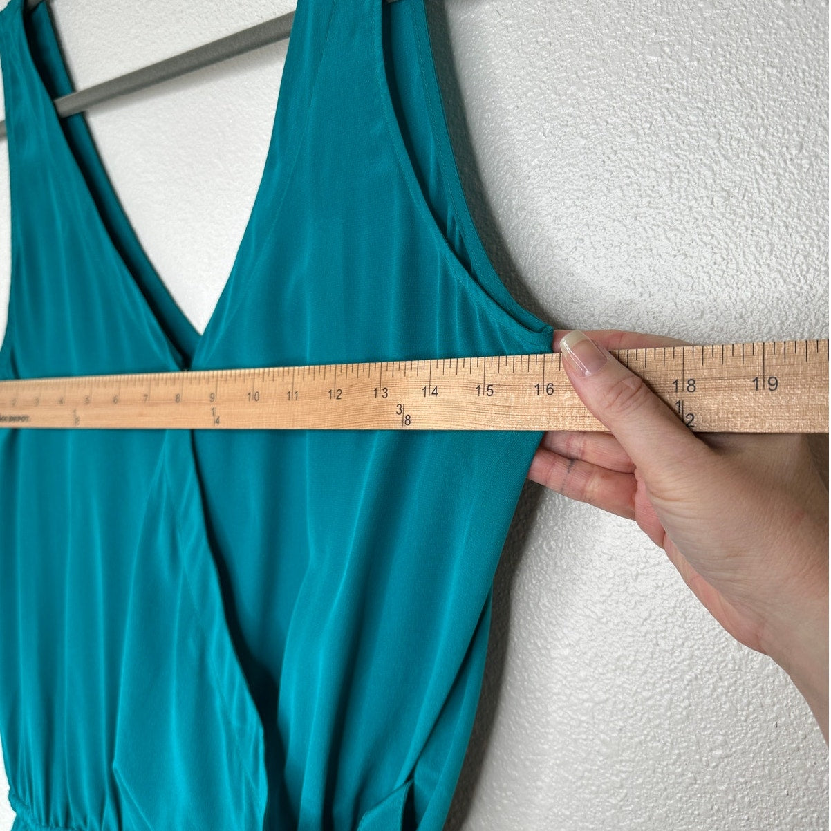 NWT Lavender Brown Jade Teal V-Neck Satin Faux Wrap Dress M
