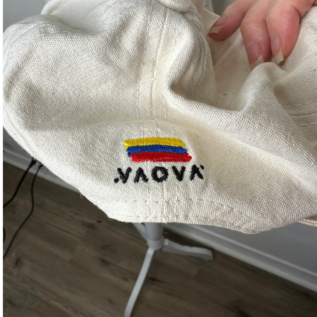 Kowu Ivory Colombian Embroidered Graphic Man Adjustable Cap