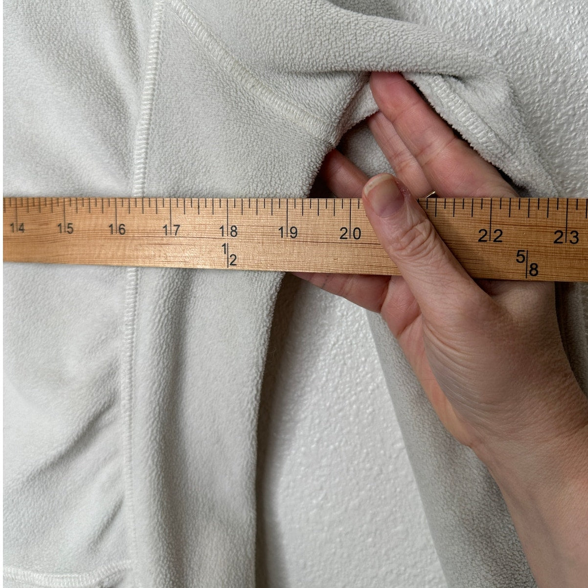 Northface Cream Polartec Fleece Pocketed Zip Hoodie Small