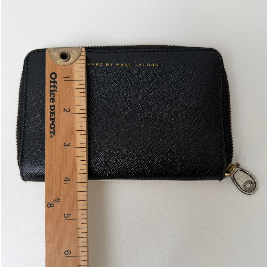 Marc by Marc Jacobs Zip Around Wallet Black Beige Saffiano Women's Two Tone