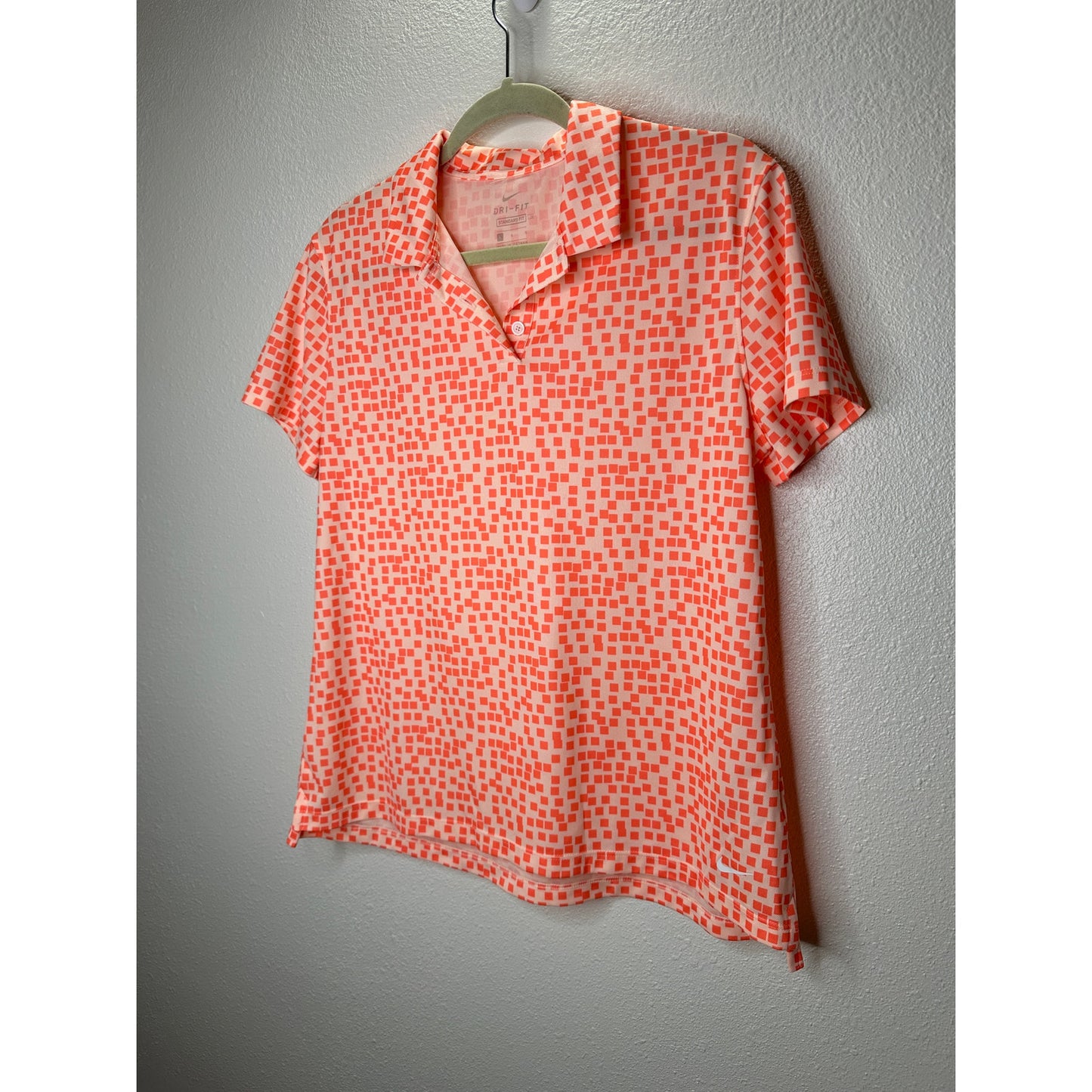 Nike Peach & Cream Breathe Golf Dry-Fit Polo Shirt L