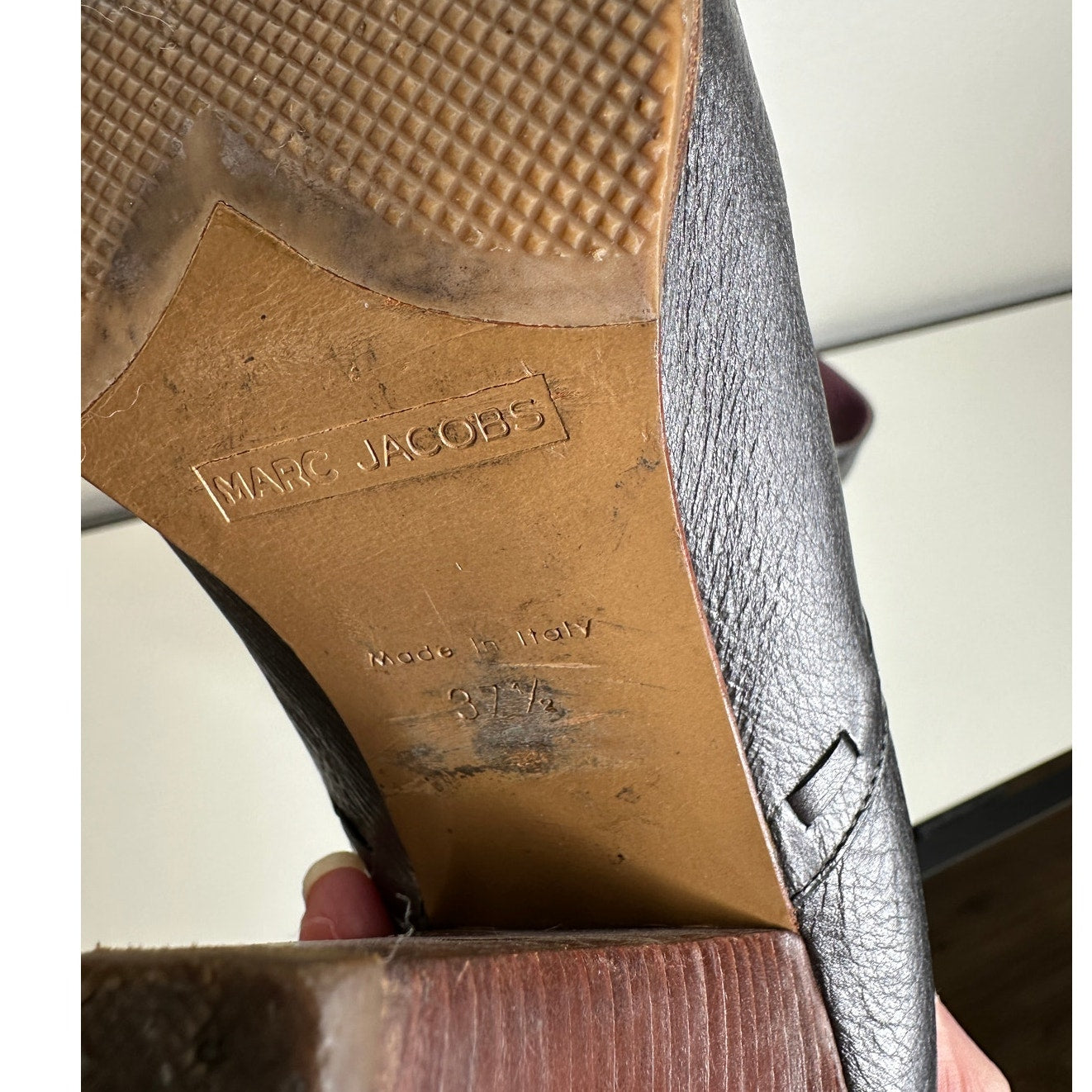 Marc Jacobs Gunmetal Silver Round toe Wooden Heel Ankle Boot 37.5 / 7