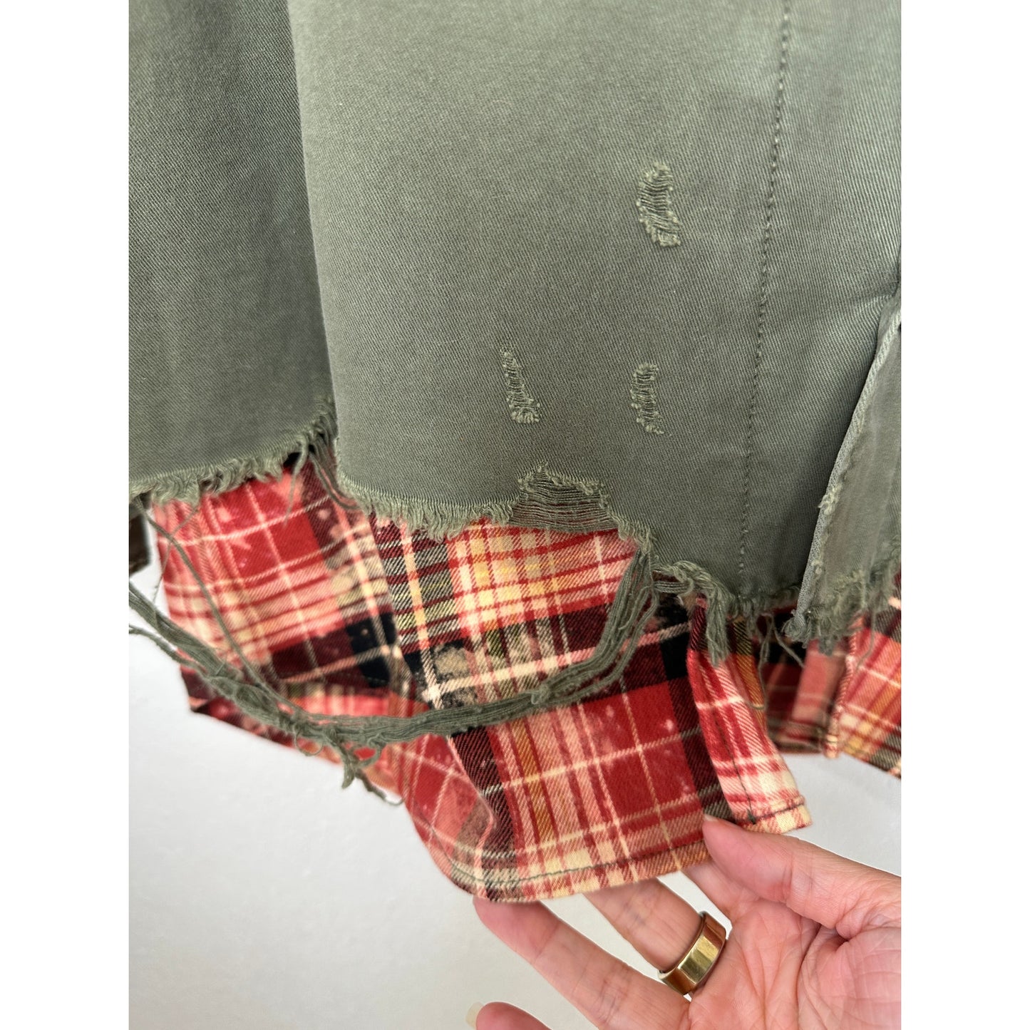 NWT Redemption Handmade Distressed Olive Military Shirt with Plaid Hem 44 / M