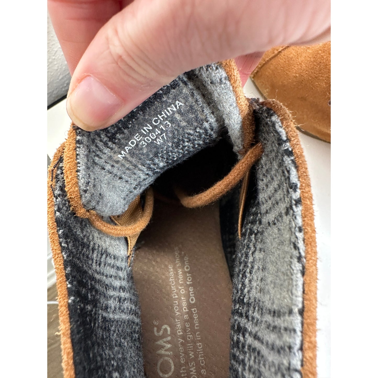 Toms Rust Brown Suede Camel Desert Pleated Toe Wedge Tie Booties 7
