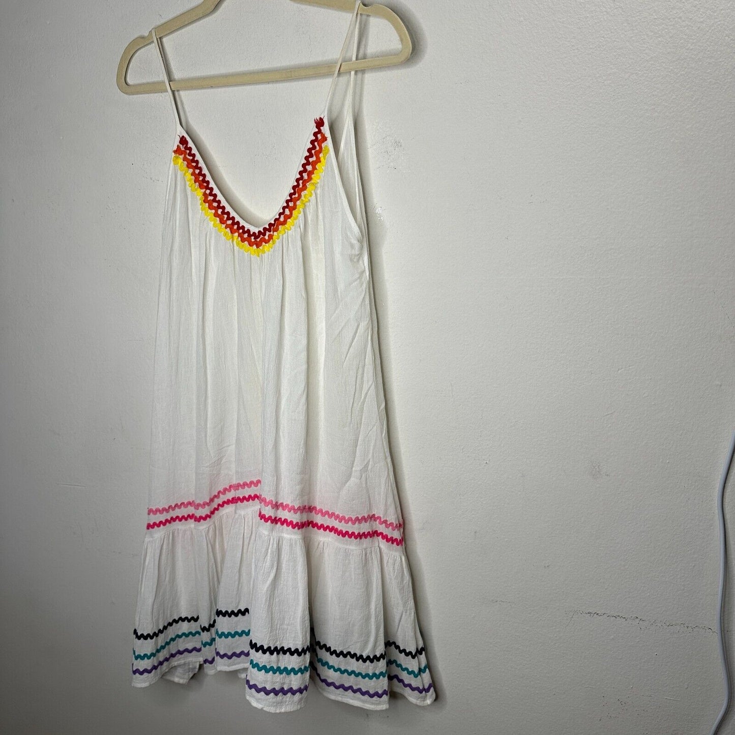 9 Seed St Tropez Cute Rainbow Zig Zag Trim Flowy VNeck Mini Pleated Sun Dress OS