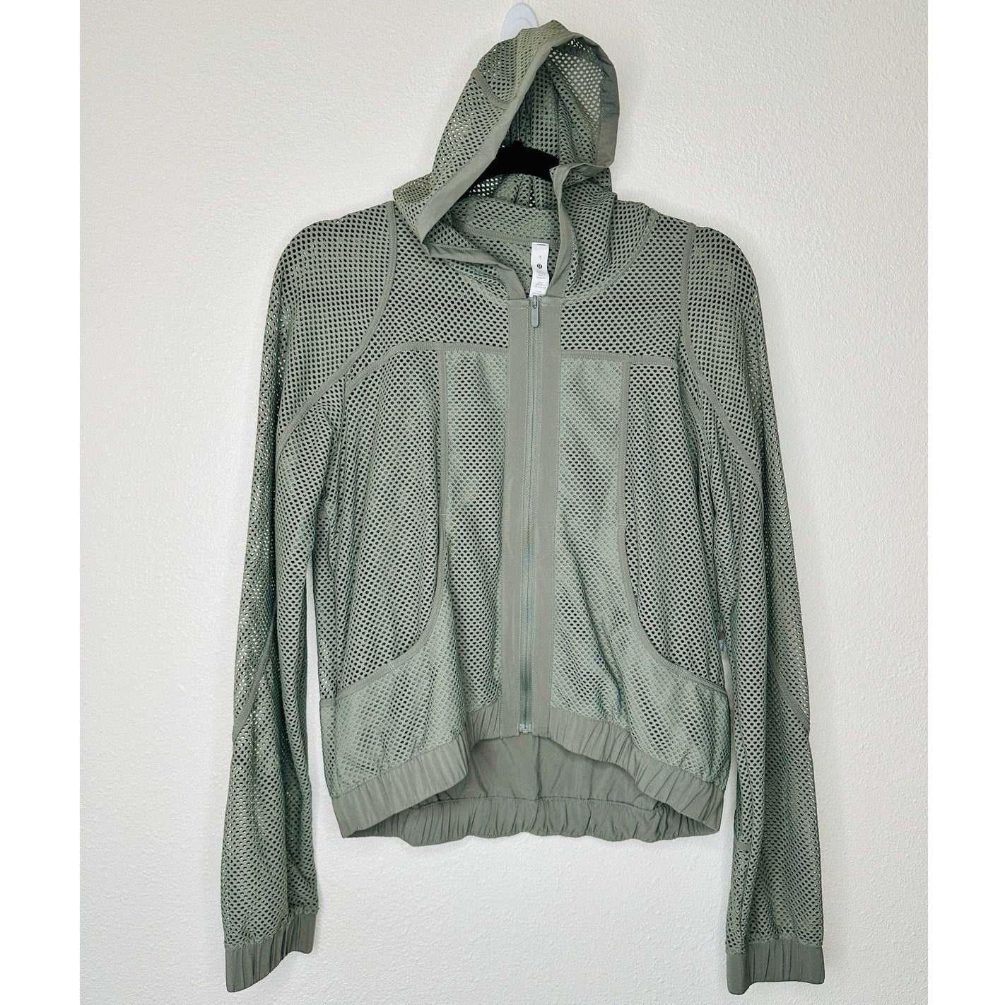 Lululemon Sage Green Relaxed Fit Mesh Hooded Front Zip Jacket 4