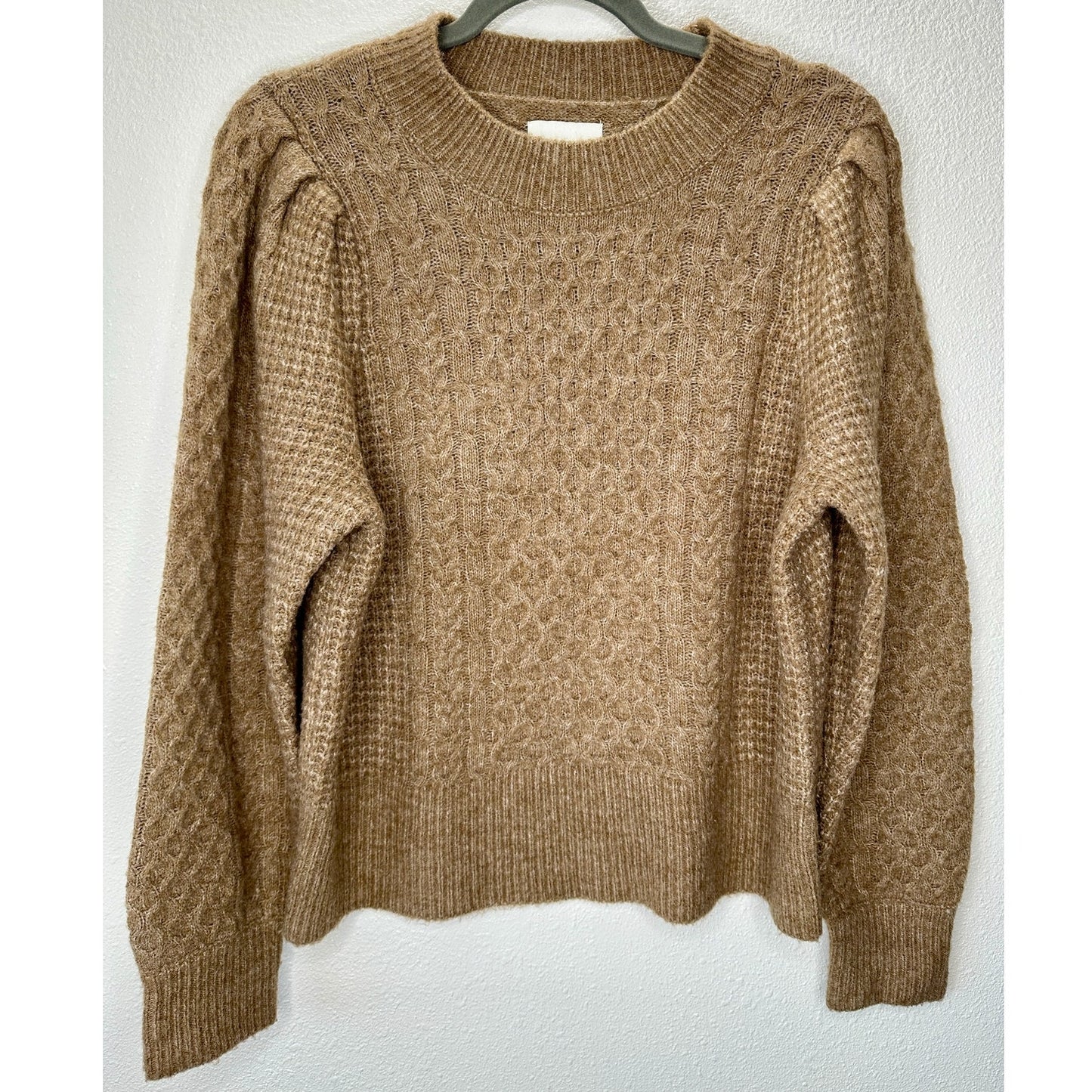 Abercombie & Fitch Tan Knit Pleated Puff Shoulder Round Neck Sweater L