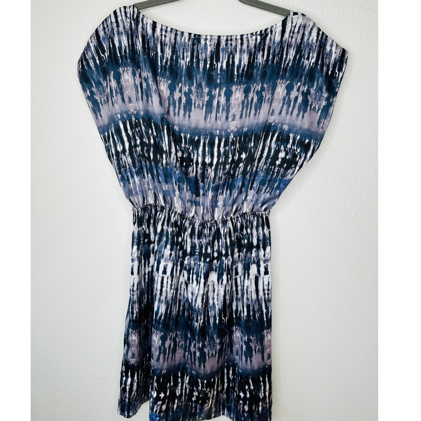 Envy Muted Steel Blue White Black Tie Dye Print Boat Neck Cinched Waist Dress M