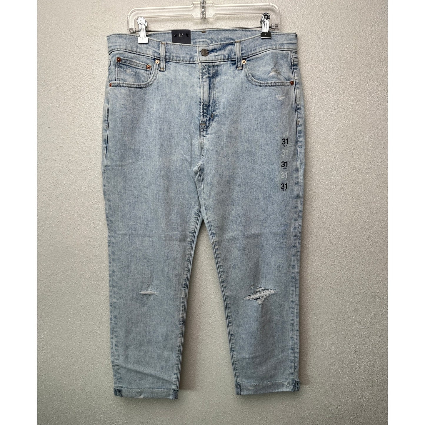 NWT GAP Girlfriend Mid Rise Jeans Gray Acid Wash 31 Raw Hem