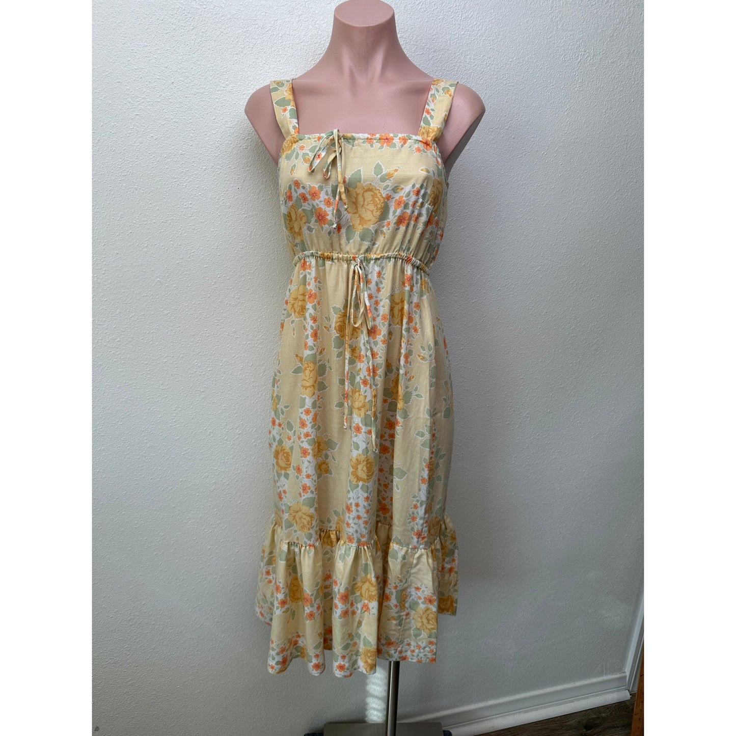 Tammy Vintage Yellow Floral Prairie Dress Women’s S Tie-Front Ruffle