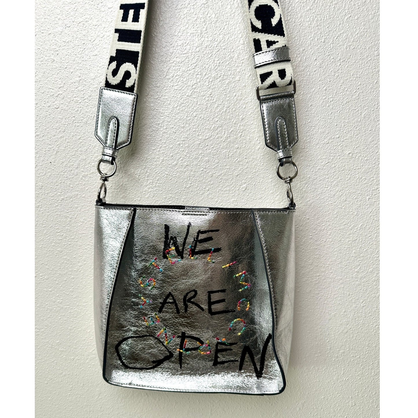NWT Stella McCartney Stonewall Mini Crossbody Bag – Metallic Silver Faux Leather