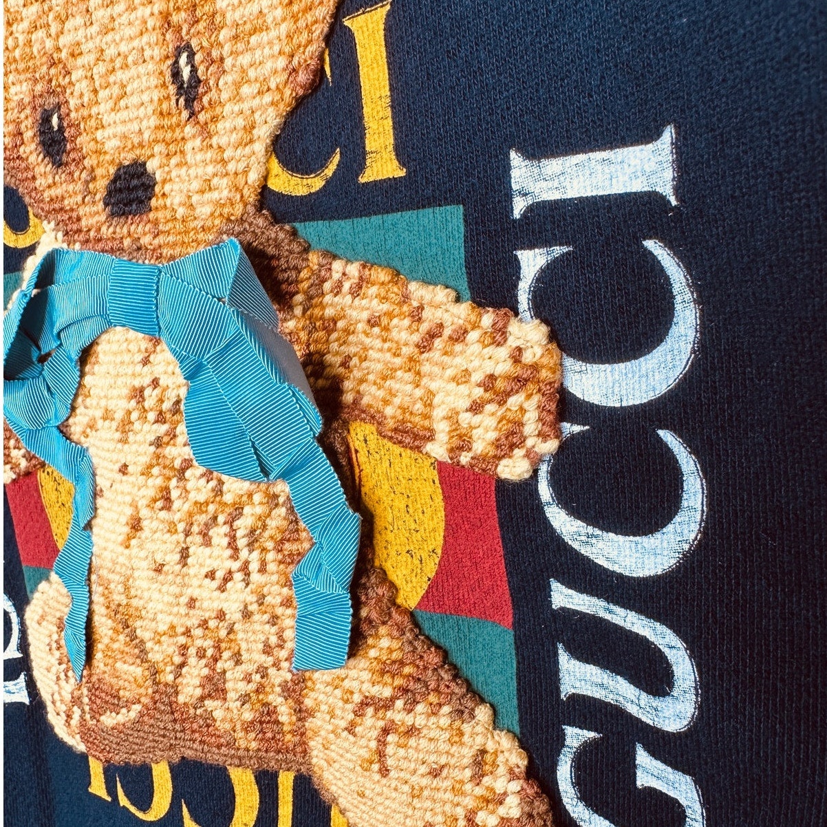 Gucci Navy Black with Tan 3D Teddy Bear & Bow Sweater Sweatshirt L