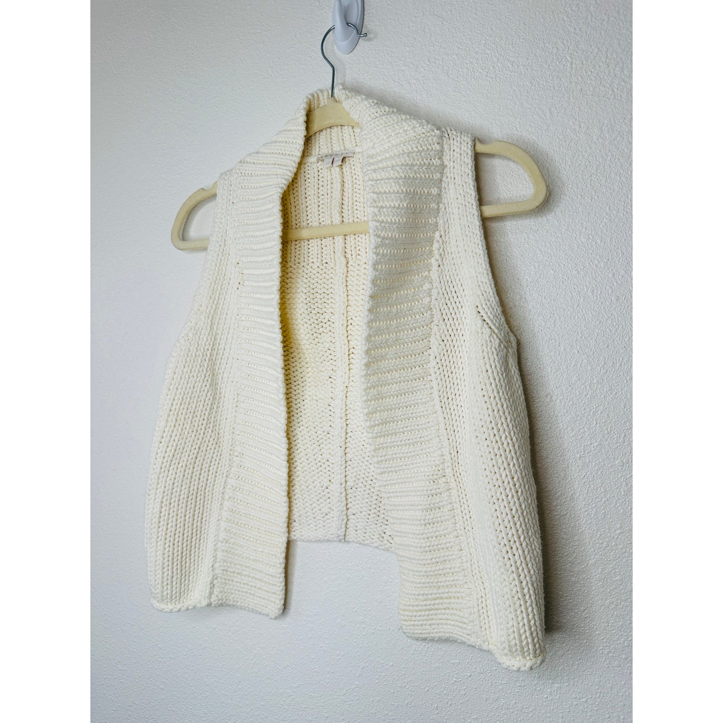 Theory Ivory Cream Chunky Knit Cropped Sweater Vest Small