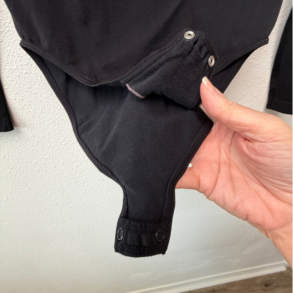 Wolford Black Long Sleeve Stretch Bodysuit Snap Closure Size M