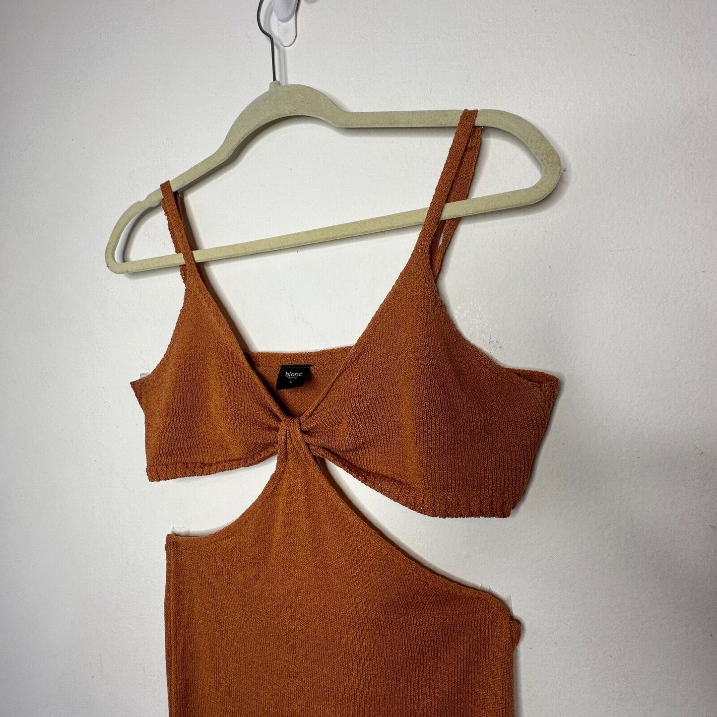 Blanc Clothing Sexy Camel Cut-Out Front Knot Spaghetti Strap Knit Maxi Dress L