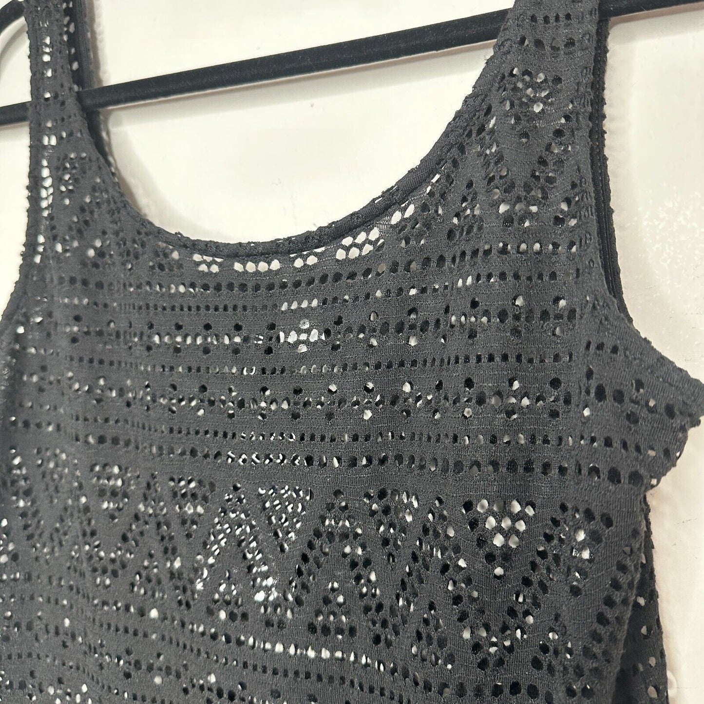 NWT H&M Black Open Crochet Tank Top With Fringe Hem Scoop Neck Sleeveless 4