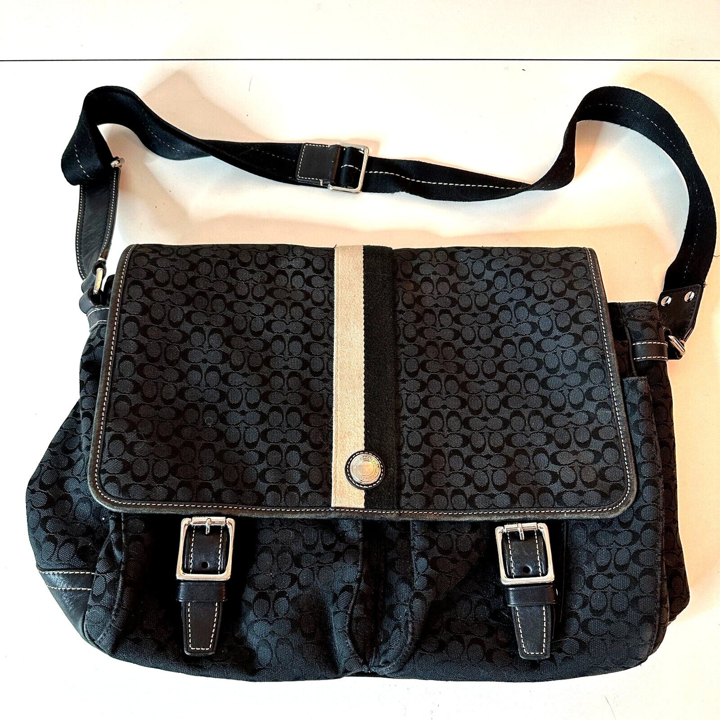 Coach Signature Black & Tan Voyager Messenger Buckled Shoulder Bag Blue Interior