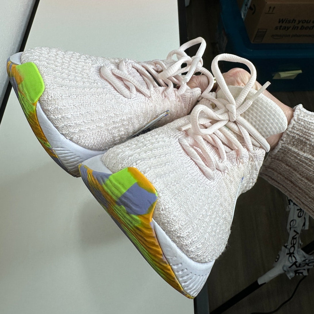 Nike Pale Pink React Infinity Run Flyknit 3 Premium Road Running Shoe 8