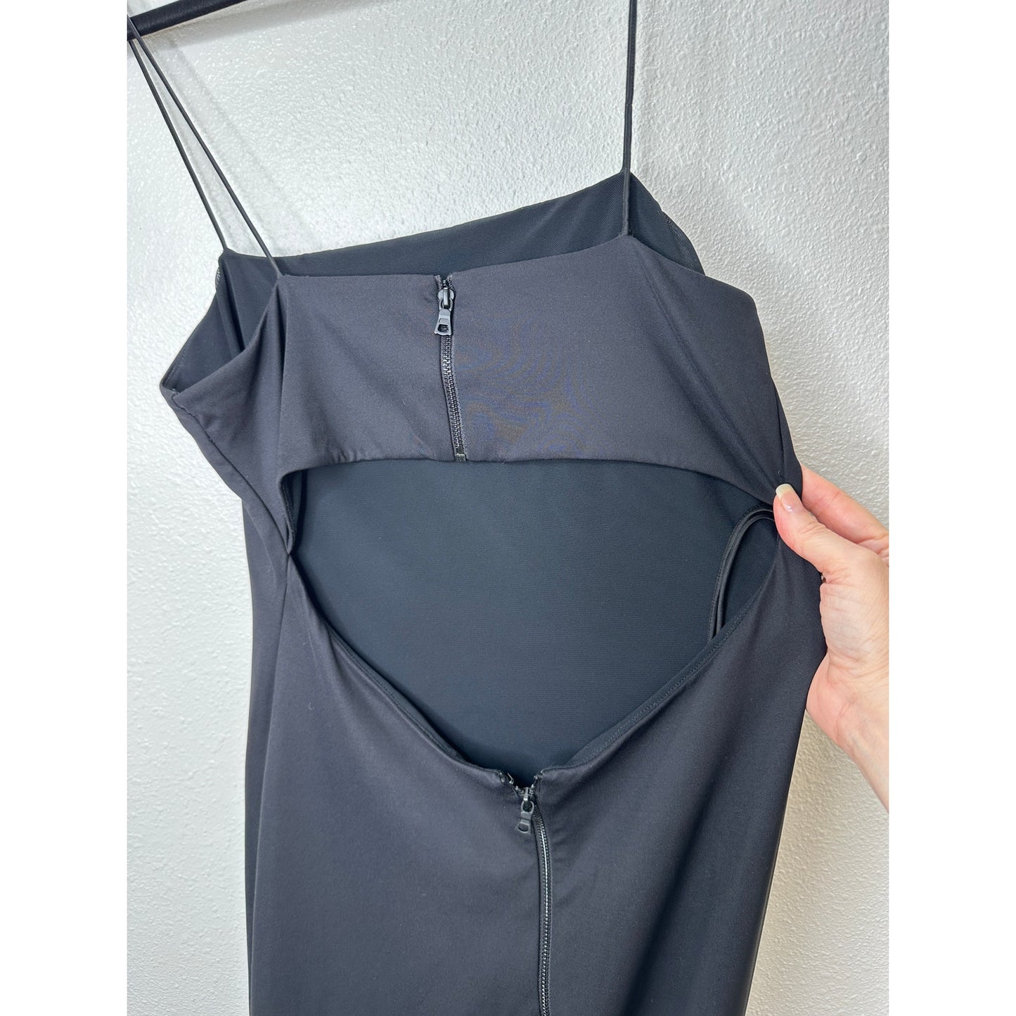 Alice + Olivia Black Strappy Cutout Back Maxi Dress 8