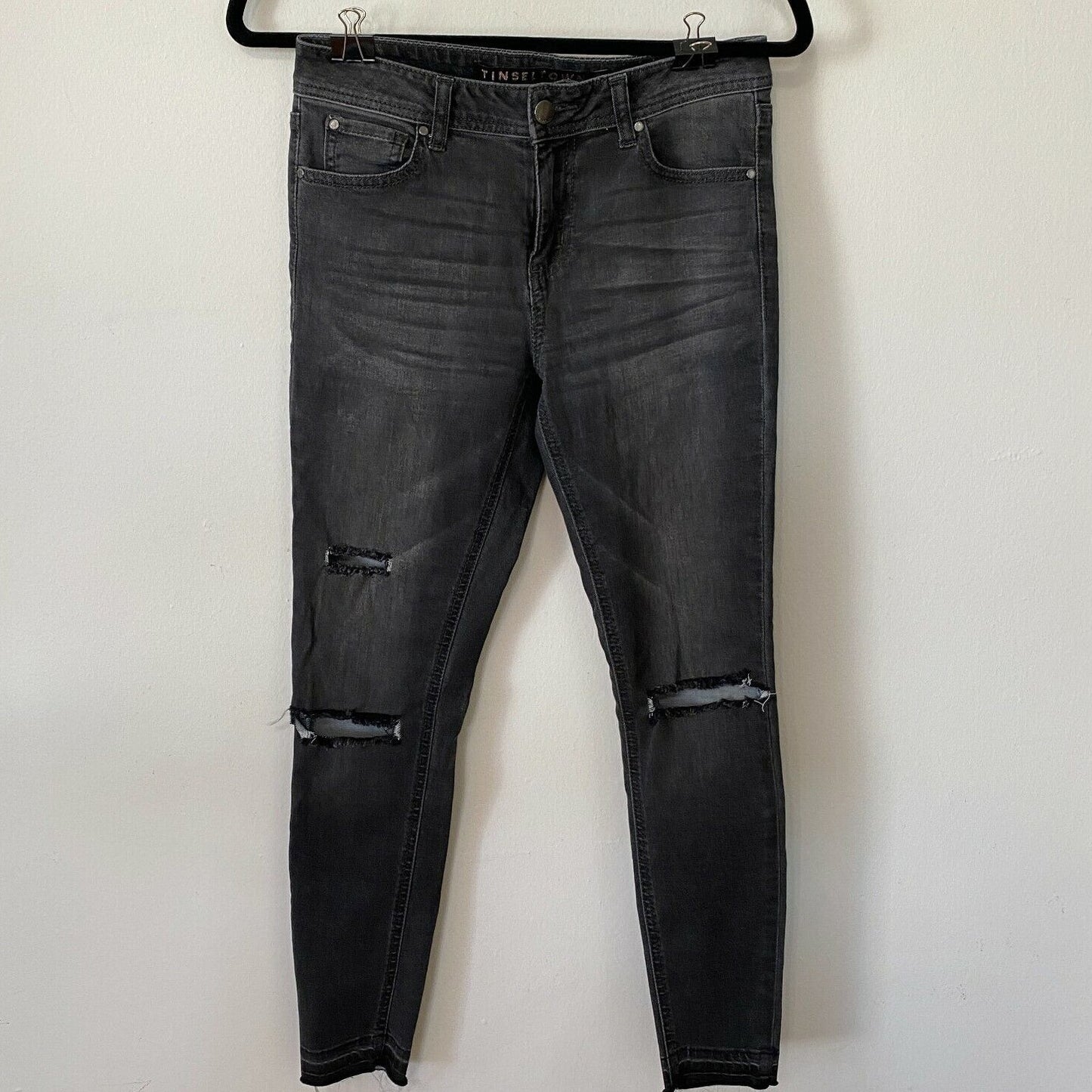 Fashion Nova Tinseltown Charcoal Gray Distressed Knees Raw Hem Skinny Jean 3