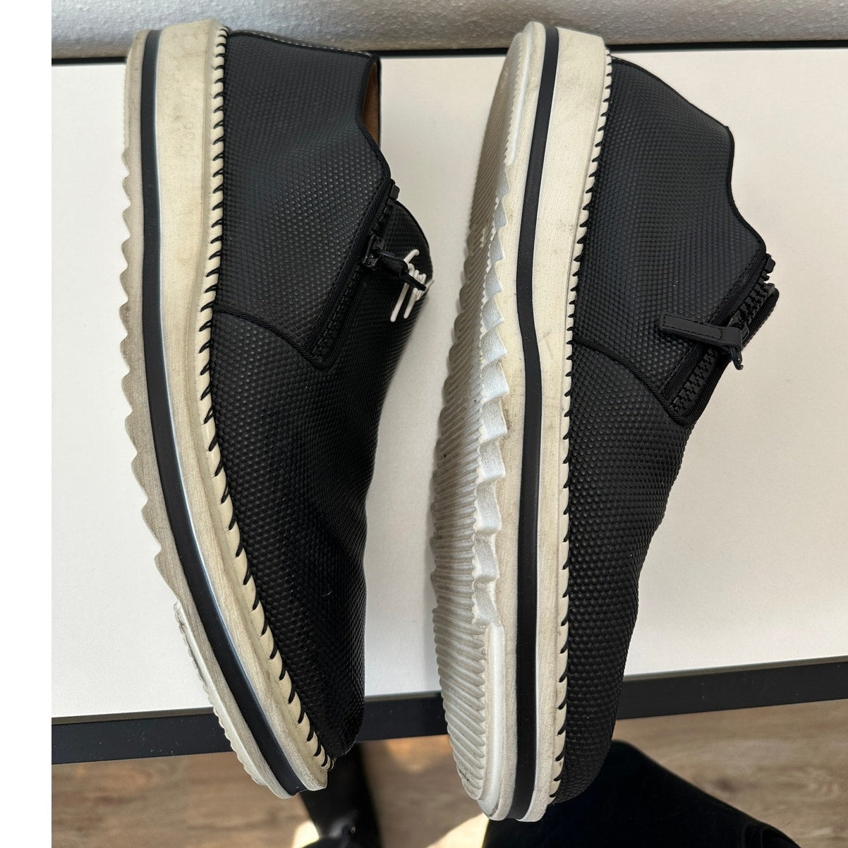 Giuseppe Zanotti Ron Costner Sneaker Black Leather Embossed Cream Side Zip 43 / 10