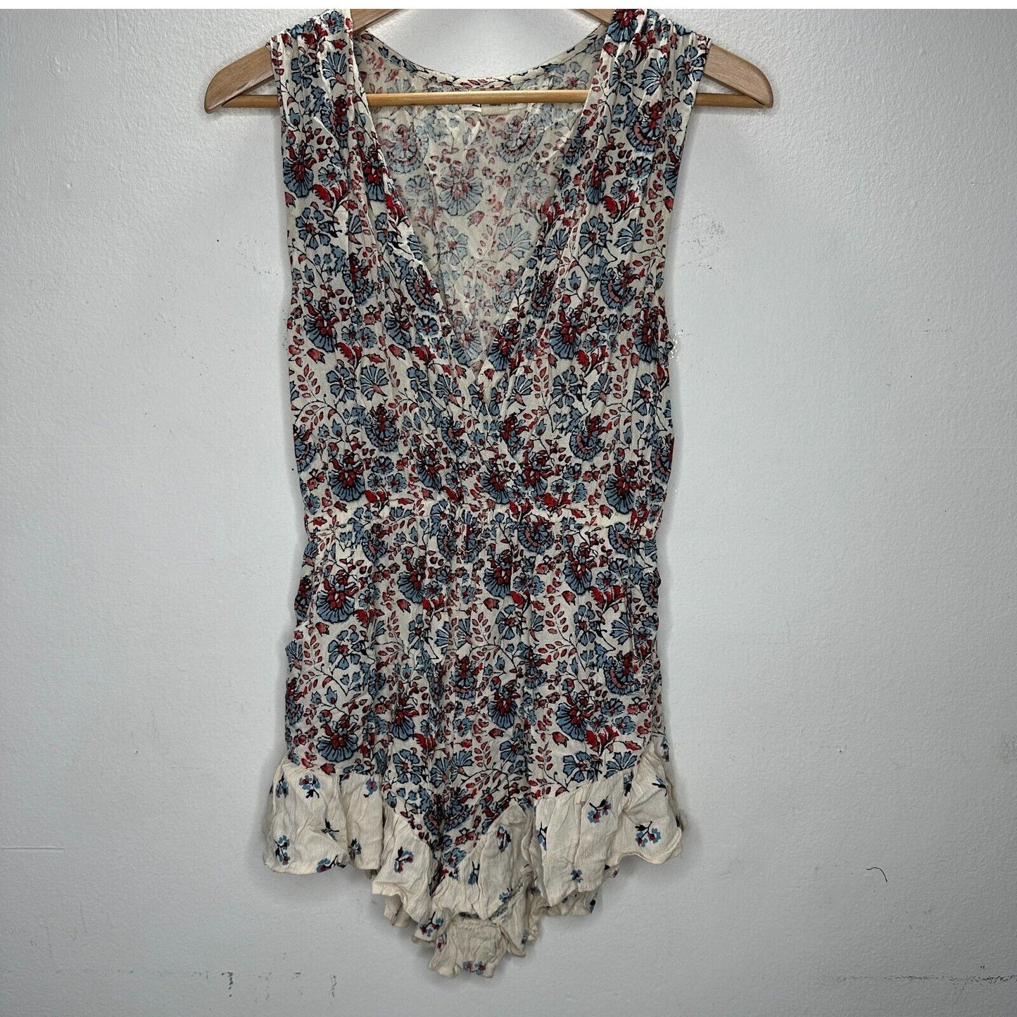 Billabong Cream Dusty Blue & Red Faux Wrap Deep-V Ruffle Hem Sleeveless Romper M