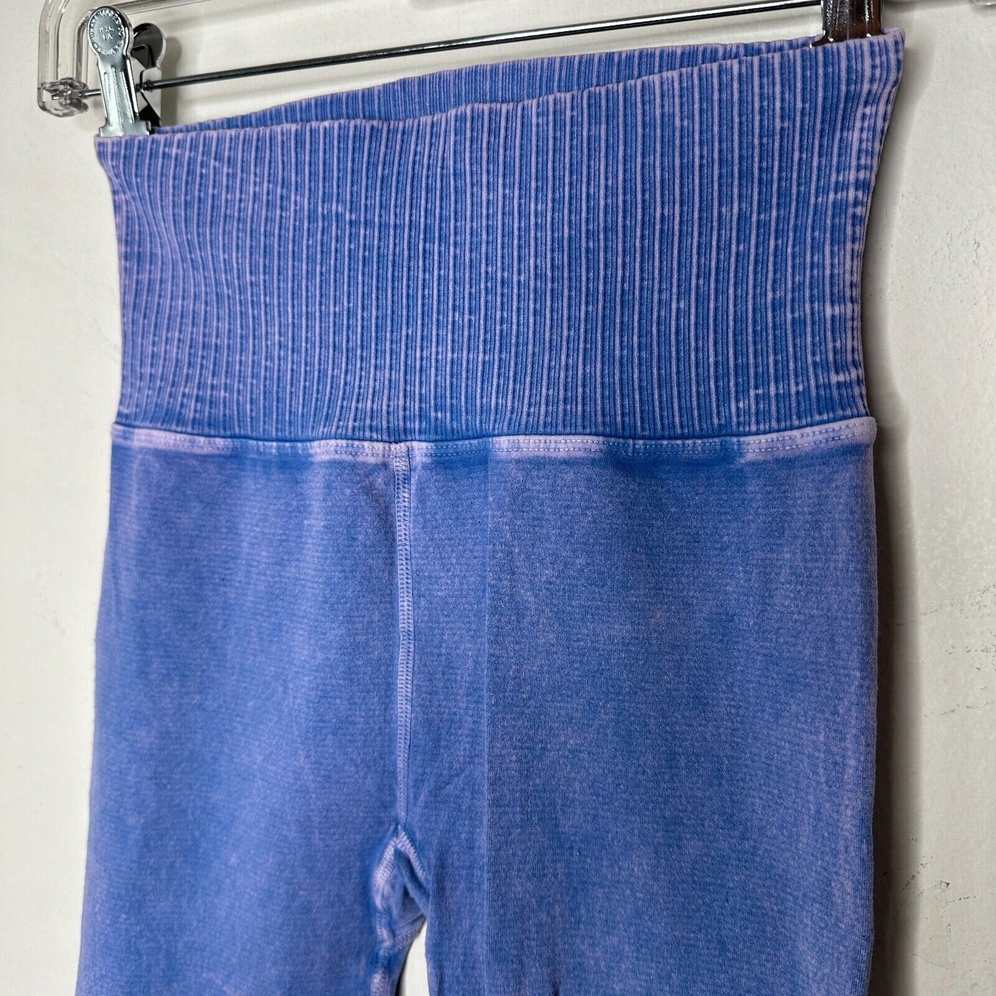 Free People Vintage Denim Blue Good Karma Leggings Wide Rib Waist Soft XS / S