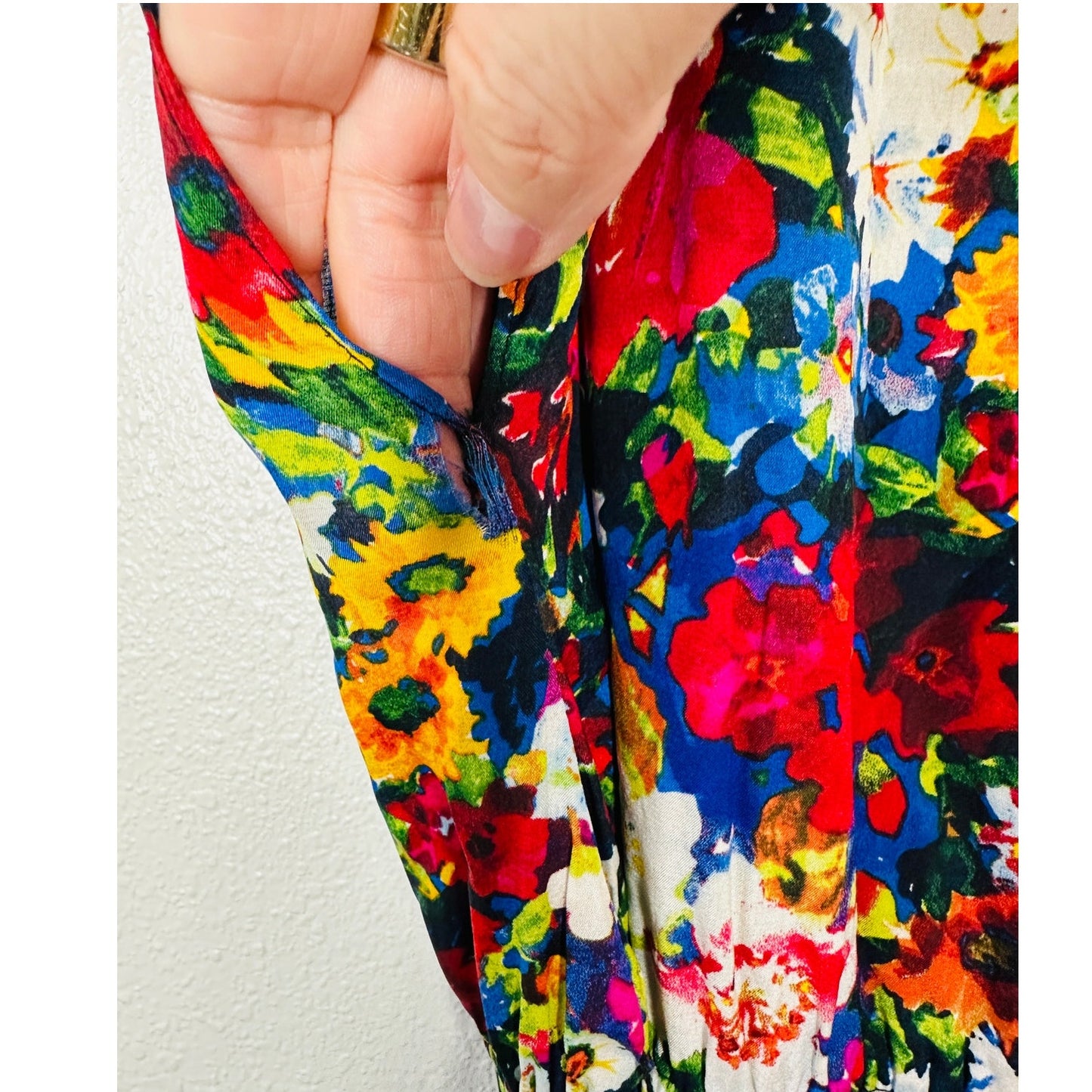 Alice + Olivia Silk Matilda Bouquet Floral Scoop Neck Tie Belt Back Zip Blue Red Dress