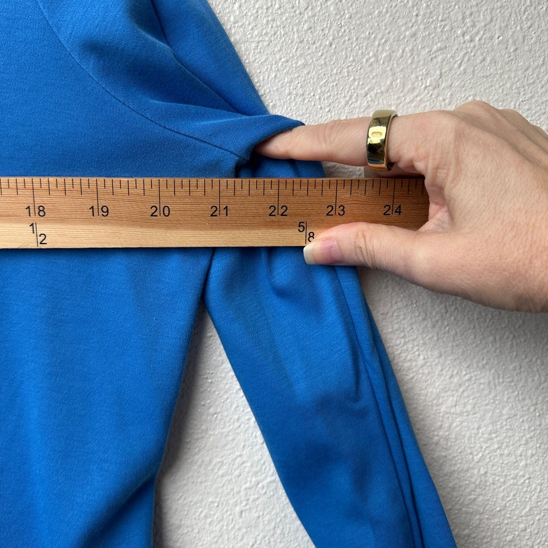 L.L. Bean Blue Long Sleeve T Shirt Women L Crew Neck